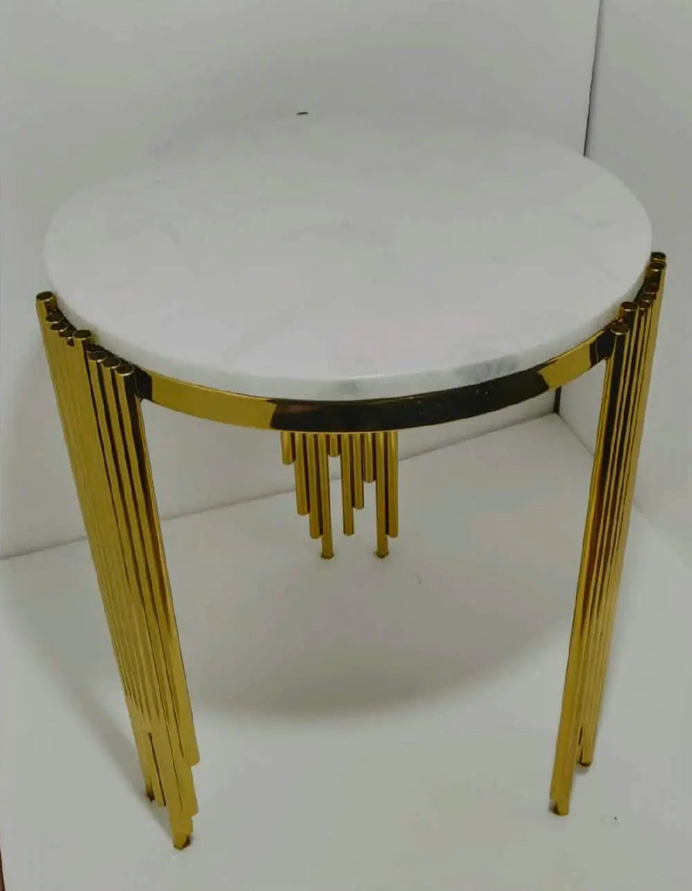 Side Table Venetian Design (The boutique factory) 100% Heart Made Products