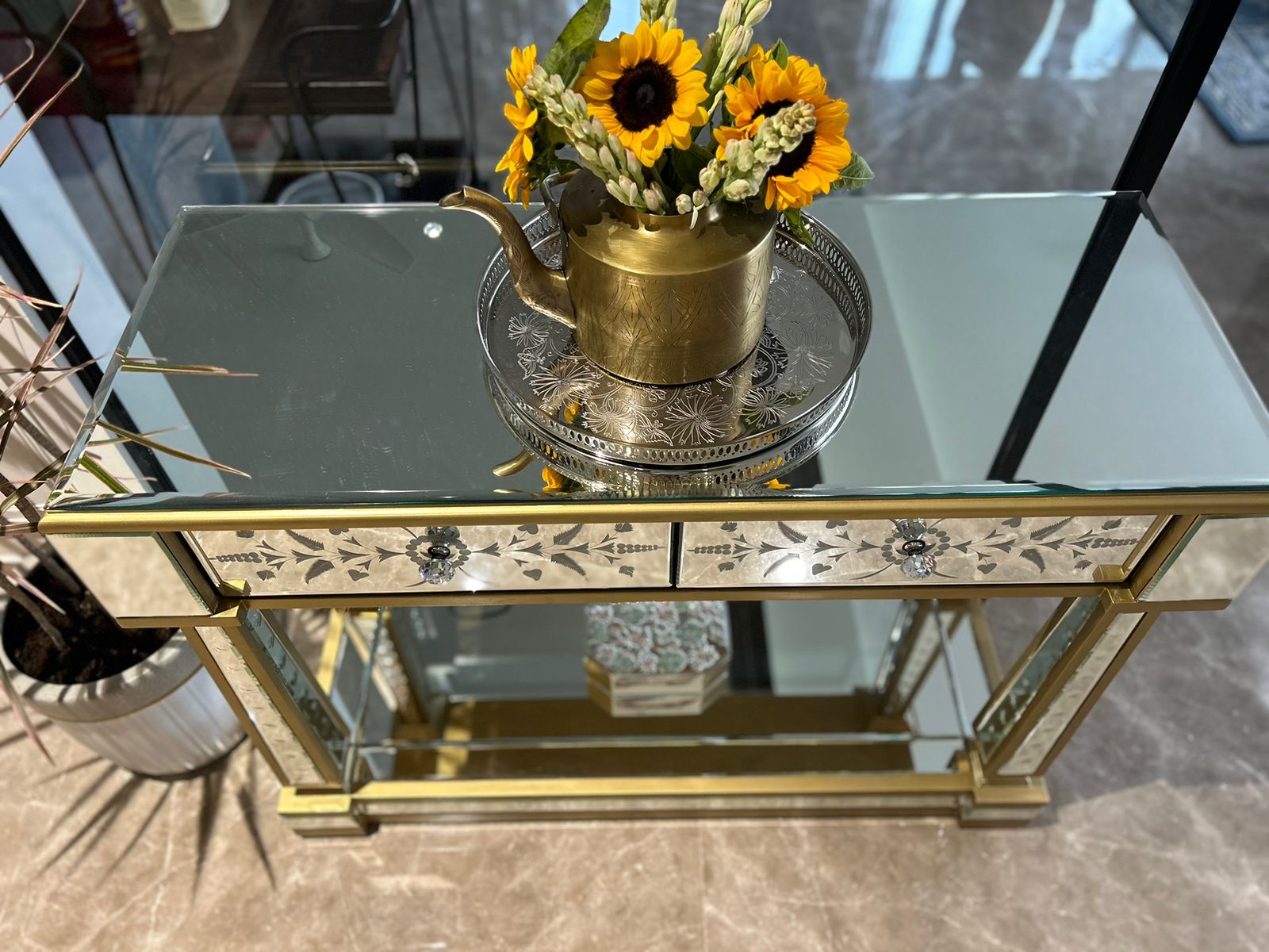 Golden Venetian Console with Drawers Venetian Design - Shop Venetian Mirrors and Furniture | Worldwide Shipping