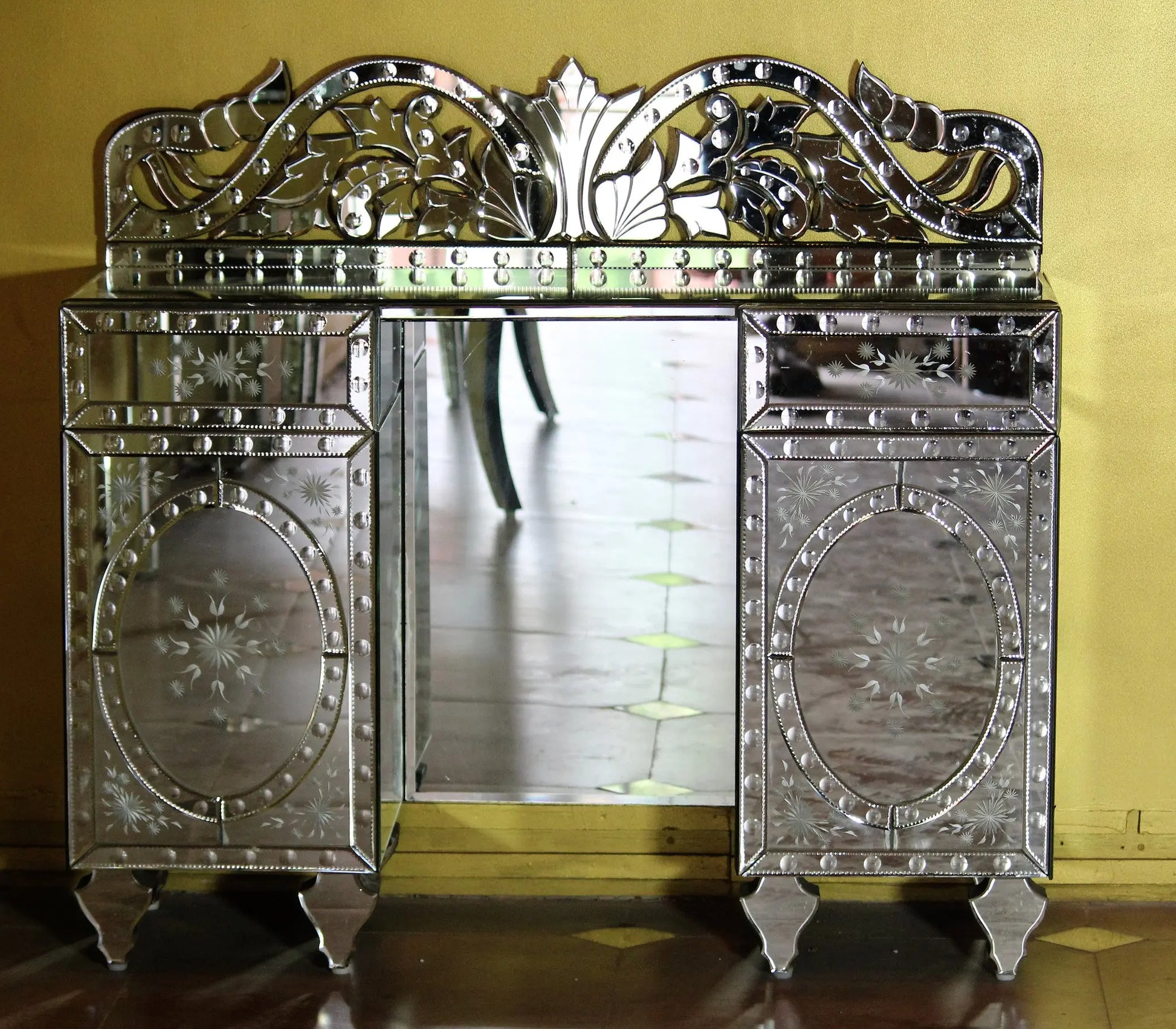 Suave Mirrored Grand Cabinet, 2 Drawer VDMF403 Venetian Design
