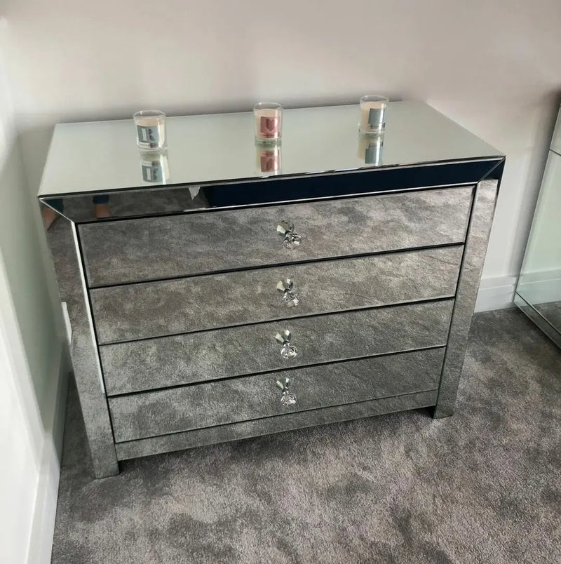 Mirrored Chest of drawer
