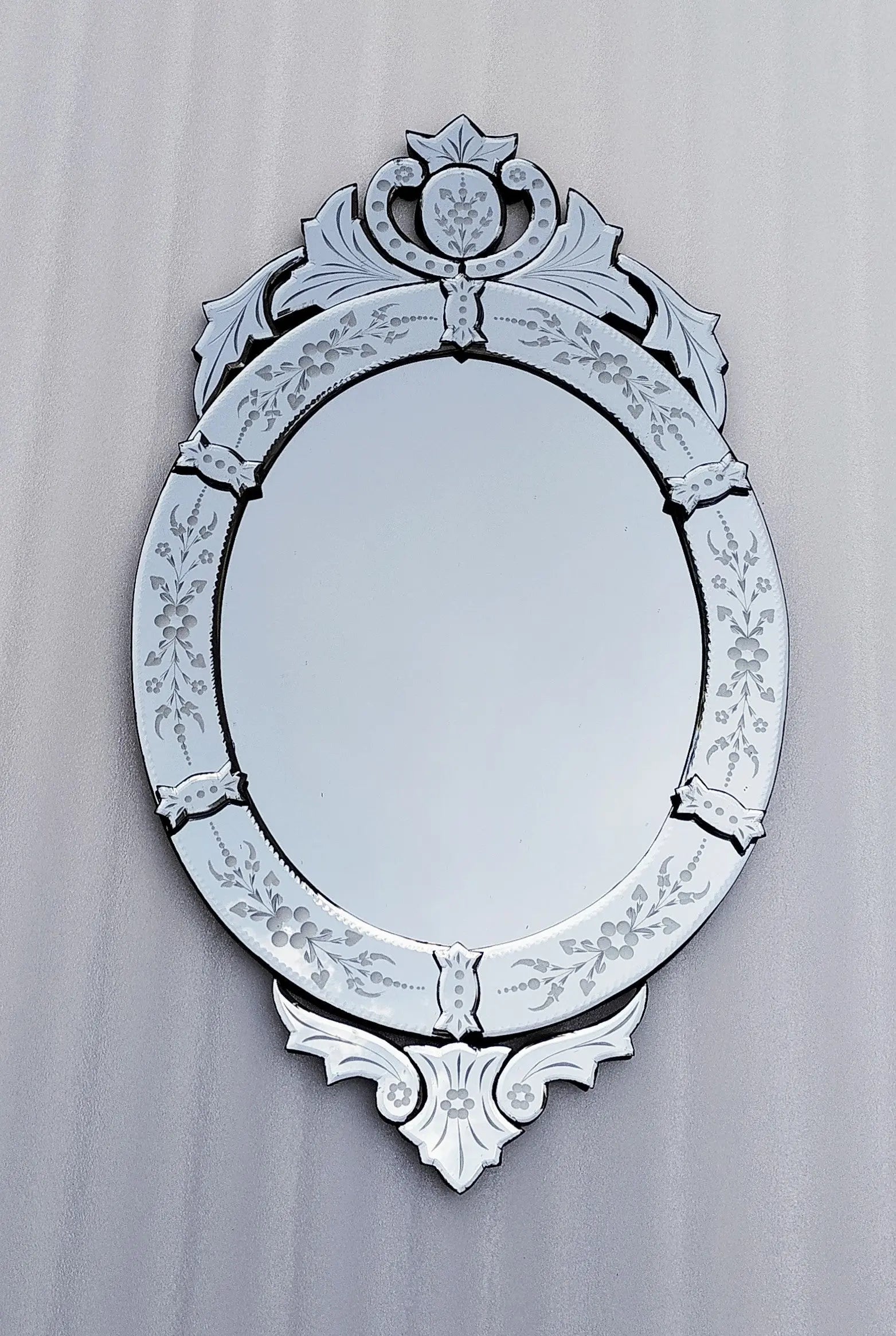 Living Room Mirror VD-PI-680 Venetian Design