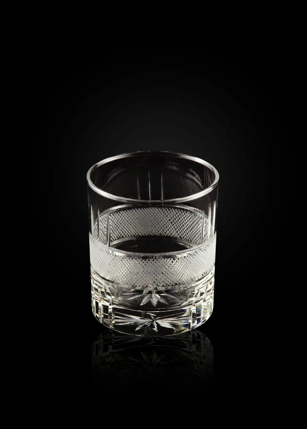 Hand Cut Whiskey Glass (Set of 2) WG-07 Venetian Design (The boutique factory) 100% Heart Made Products