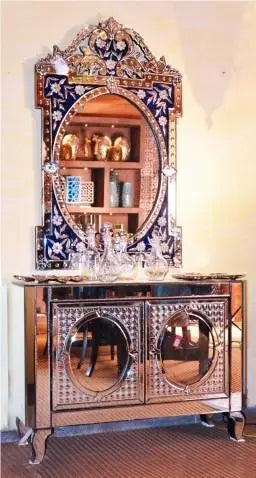 Mirrored Chest Venetian Design